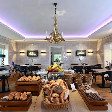 Hotell Benen-diken-hof