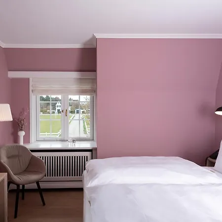 Benen-diken-hof Hotel 3*