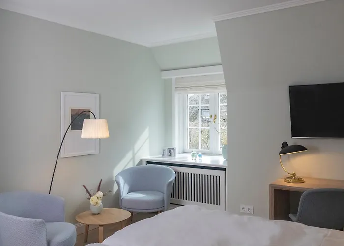 Benen-diken-hof 5*