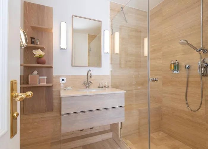 Benen-diken-hof 5*