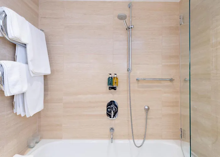 Hotell Benen-diken-hof 5*